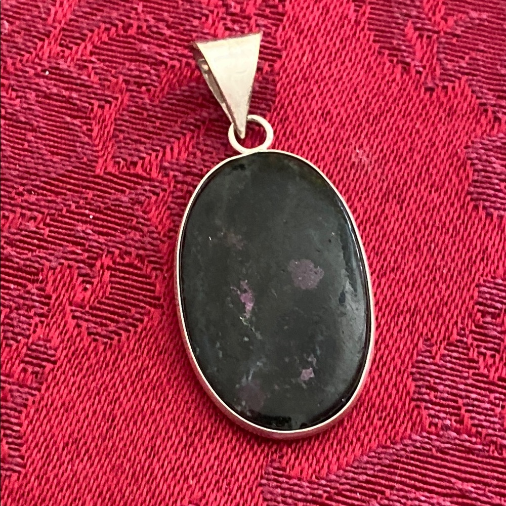 NEW Black & Purple Sliver of Jasper Stone Set in 925 Silver Pendant